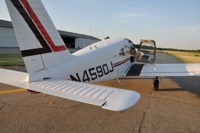buy aircraft