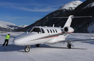 buy aircraft